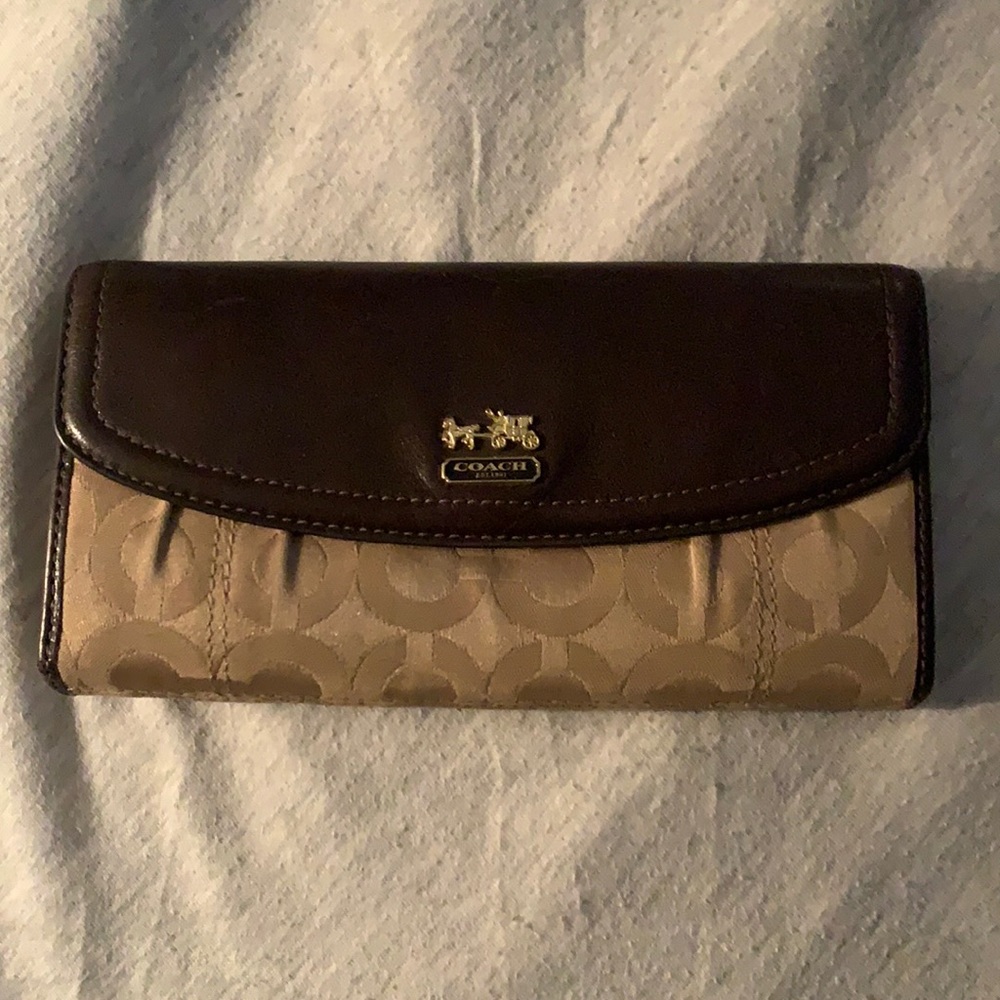 Coach wallet